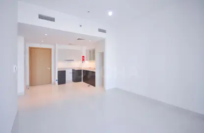 شقة - غرفة نوم - 1 حمام للبيع في B كريك سايد 18 - حدائق الإمارات 1 - مرسى خور دبي - دبي