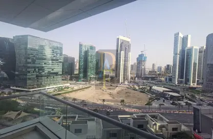 شقة - 3 غرف نوم - 4 حمامات للايجار في J برج - الأبراج الإدارية - الخليج التجاري - دبي