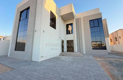 Villa - 5 Bedrooms - 6 Bathrooms for rent in Wadi Alshabak - Dubai
