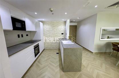 Apartment - 2 Bedrooms - 3 Bathrooms for sale in The Point - Dubai Marina - Dubai