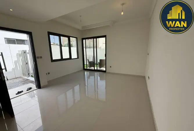 165042222 - Property Image 3