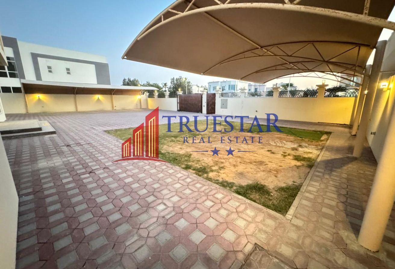 HUGE FULLY RENOVATED 5BR MAIDS DRIVER GARDEN VILLA photo 24
