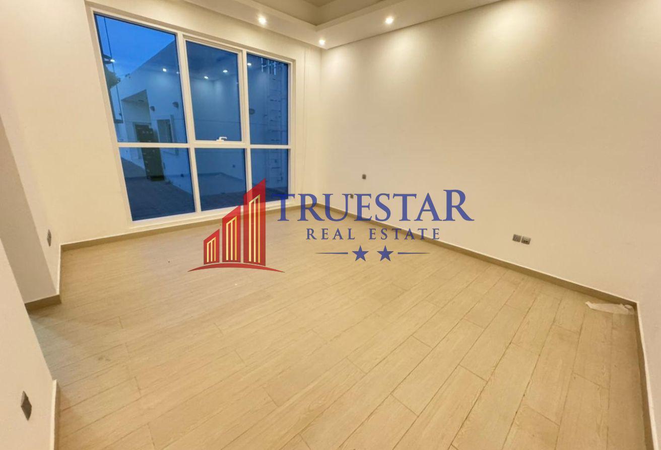 HUGE FULLY RENOVATED 5BR MAIDS DRIVER GARDEN VILLA photo 7