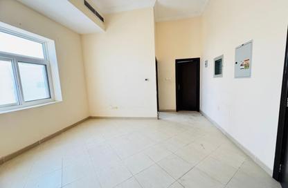 Apartment - 1 - 1 for rent in Fire Station Road - Muwaileh - Sharjah