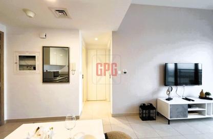 Apartment - 1 - 2 for rent in UNA Apartments - Town Square - Dubai
