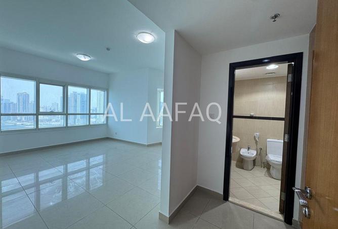 125180780 - Property Image 3