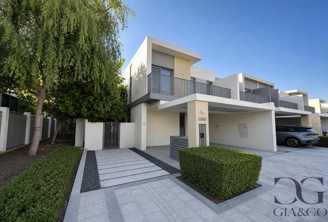 101827854 - Property Main Image