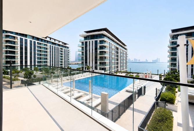 Vacant | Full Burj Khalifa, Creek and Pool View | 3BR | Maid