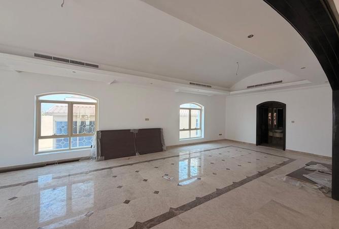 122453354 - Property Image 3