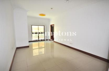 Apartment - 3 Bedrooms - 5 Bathrooms for sale in Golden Mile 9 - Golden Mile - Palm Jumeirah - Dubai