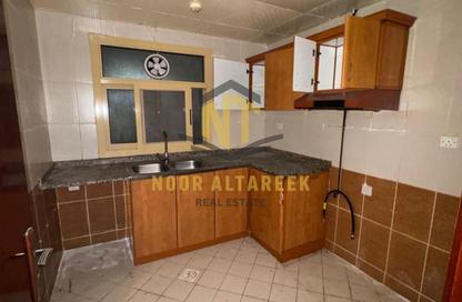 Apartment - 1 - 1 for rent in Al Khan Corniche - Al Khan - Sharjah