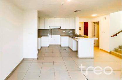 Townhouse - 3 Bedrooms - 4 Bathrooms for rent in Safi Townhouses - Safi - Town Square - Dubai