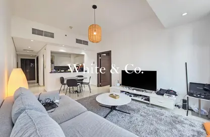 Apartment - 1 Bedroom - 2 Bathrooms for sale in Silverene Tower A - Silverene - Dubai Marina - Dubai