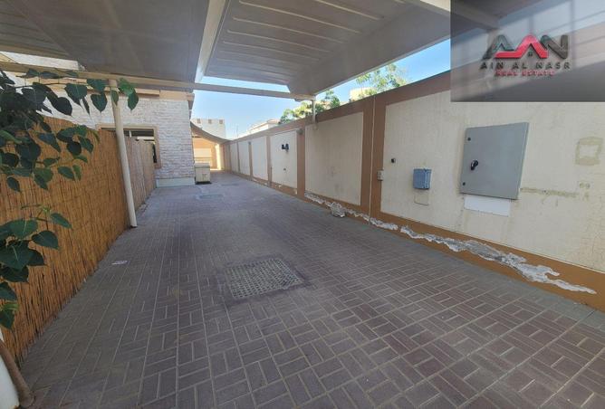 89206818 - Property Image 2