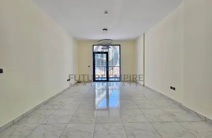 شقة - 2 غرف نوم - 3 حمامات للايجار في بيت آمنة - منطقة القرهود - دبي