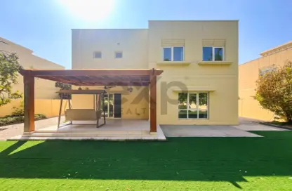 Villa - 4 Bedrooms - 4 Bathrooms for rent in Meadows 9 - Meadows - Dubai