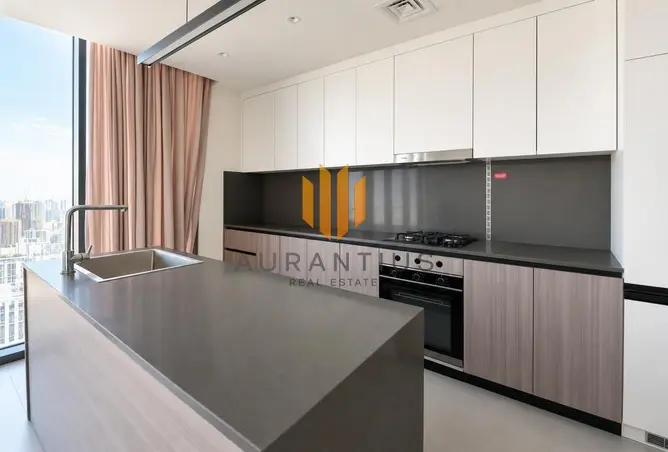 165597996 - Property Image 3
