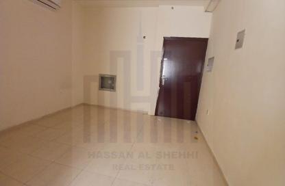 Apartment - Studio - 1 for rent in Fire Station Road - Muwaileh - Sharjah