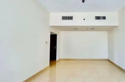 شقة - 3 غرف نوم - 3 حمامات للايجار في مبنى الفرج - النهدة 2 - النهدة - دبي - دبي