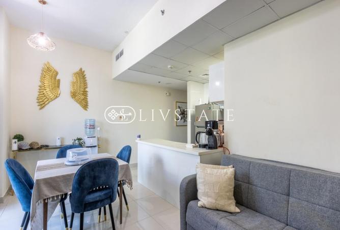 Spacious 1 BR | Marina View | High Floor photo 2