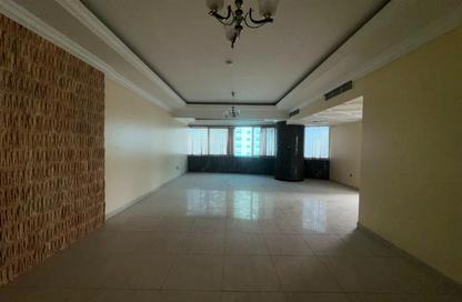 Apartment - 3 Bedrooms - 4 Bathrooms for sale in Al Khan Corniche - Al Khan - Sharjah Apartment - 3 Bedrooms - 4 Bathrooms for sale in Al Khan Corniche - Al Khan - Sharjah