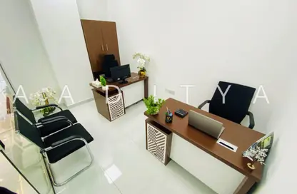 Office Space - 1 Bedroom - 1 Bathroom for rent in Red Avenue - Al Garhoud - Dubai