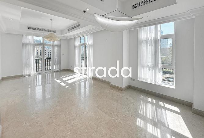 56948628 - Property Image 2