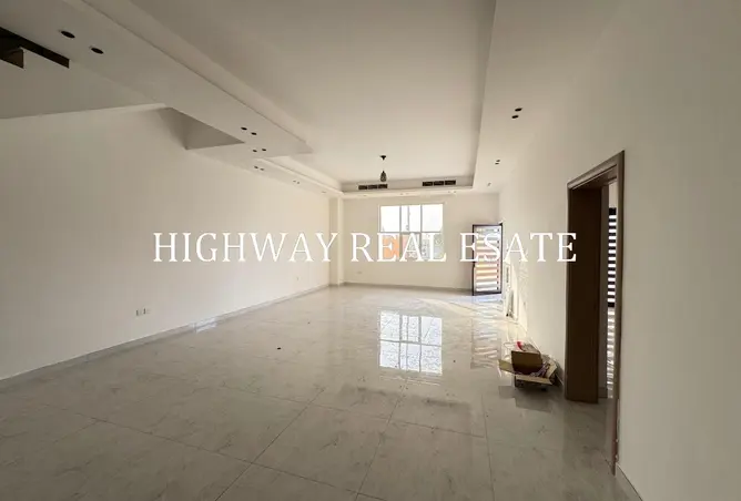 166558407 - Property Image 3