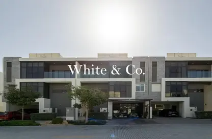 تاون هاوس - 4 غرف نوم - 4 حمامات للبيع في فيلات فينيتو - داماك هيلز - دبي