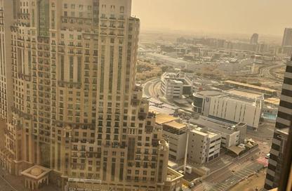 Apartment - 3 Bedrooms - 3 Bathrooms for rent in Silicon Gates 1 - Silicon Gates - Dubai Silicon Oasis - Dubai