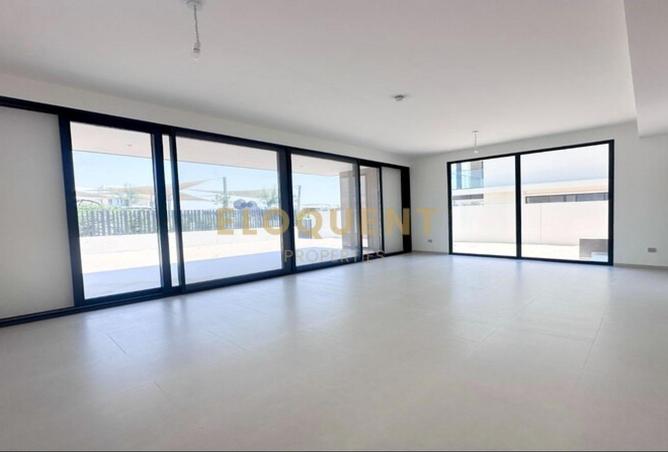 112755804 - Property Image 2