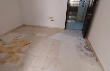 Apartment - Studio - 1 Bathroom for rent in Al Butina - Sharjah