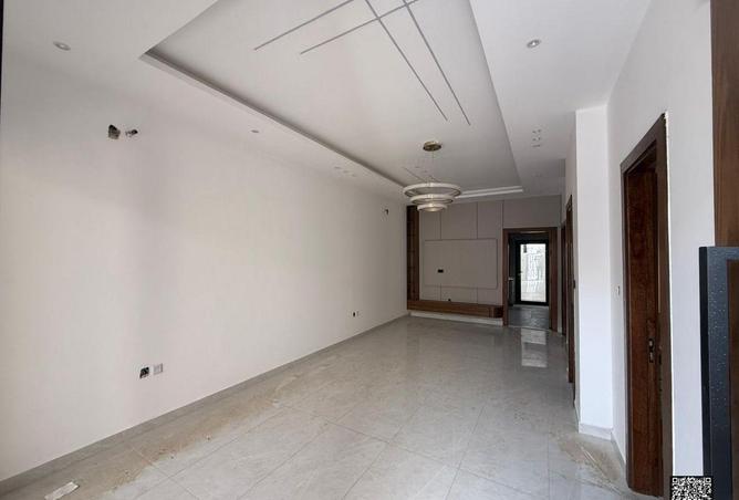 107313924 - Property Image 3