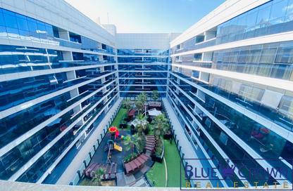 Apartment - 2 - 3 for rent in Golden Sands 14 - Al Mankhool - Bur Dubai - Dubai