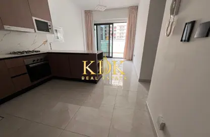 شقة - 2 غرف نوم - 2 حمامات للايجار في أفانوس - الضاحية 10 - قرية جميرا الدائرية - دبي