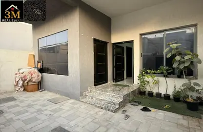 Townhouse - 5 Bedrooms - 5 Bathrooms for sale in Al Yasmeen 1 - Al Yasmeen - Ajman