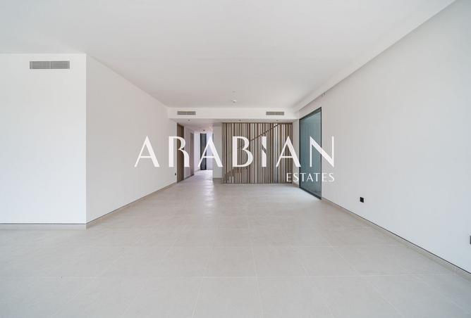 141918404 - Property Image 2