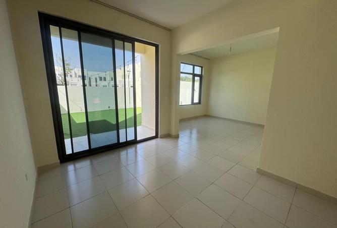 Largest Type E 4 Bedroom + Study + Maid Oasis 3 photo 3