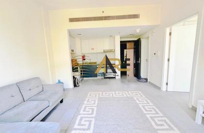 Apartment - 1 Bedroom - 2 Bathrooms for rent in East Village - Aljada - Sharjah