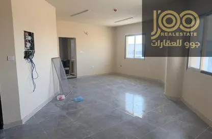 Labor Camp - Studio for rent in Umm Al Thuoob - Umm Al Quwain