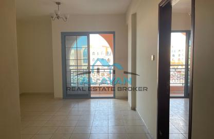 Apartment - 1 Bedroom - 2 Bathrooms for rent in Building M04 - Persia Cluster - International City - Dubai Apartment - 1 Bedroom - 2 Bathrooms for rent in Building M04 - Persia Cluster - International City - Dubai