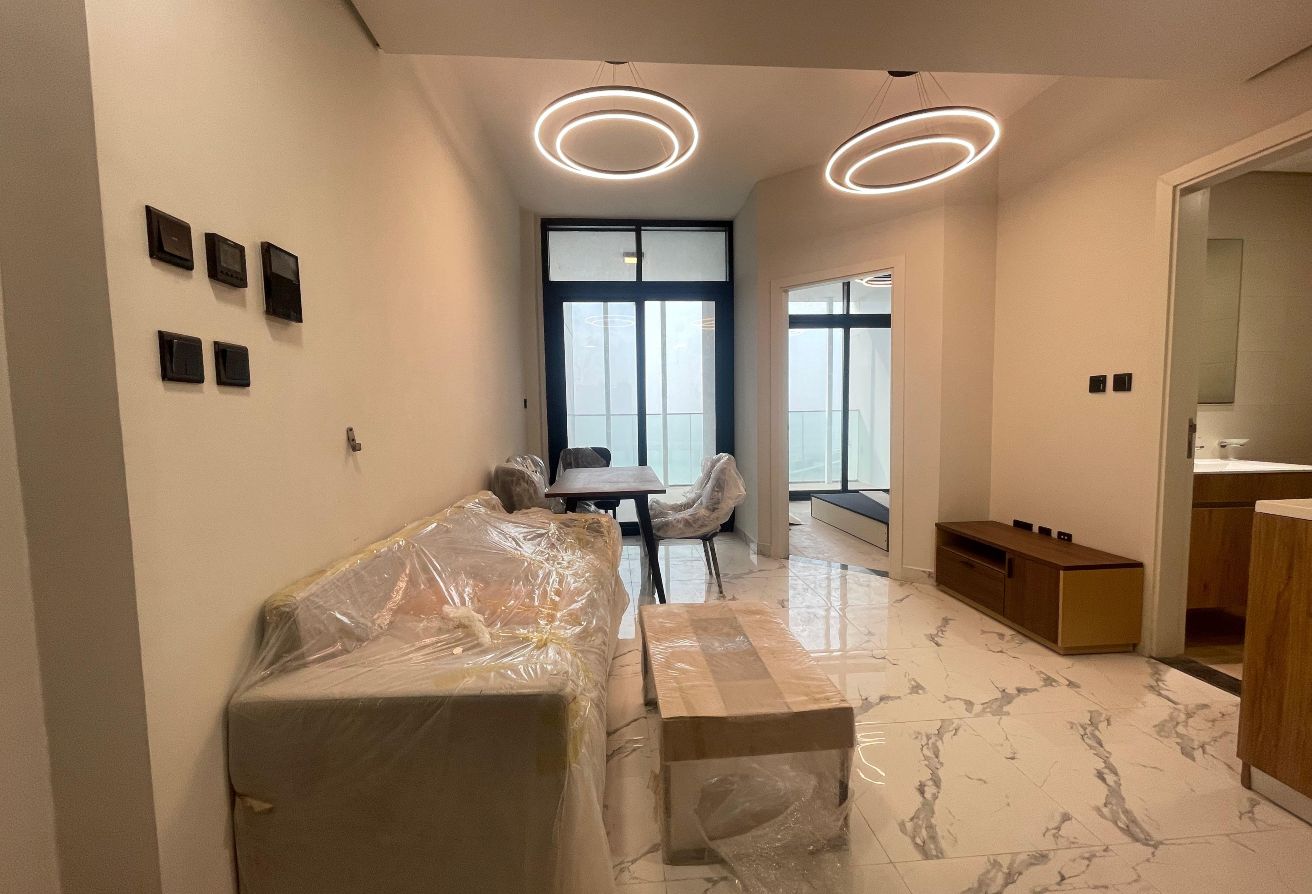 Fully Furnished | Big Balcony | Canal view