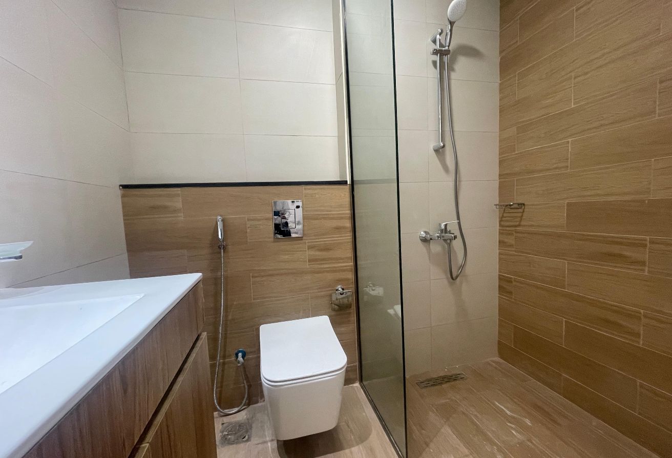 Fully Furnished | Big Balcony | Canal view
