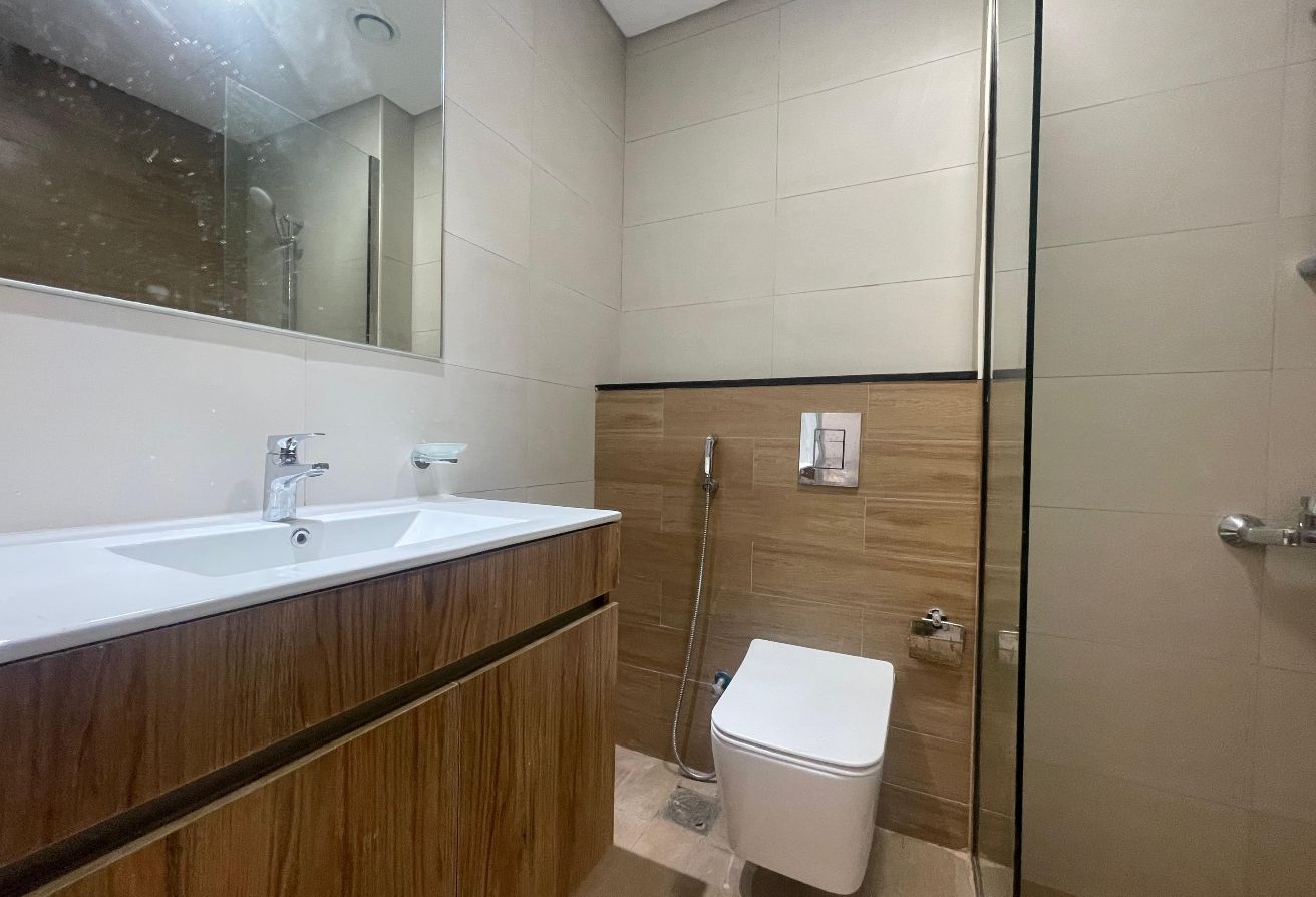 Fully Furnished | Big Balcony | Canal view