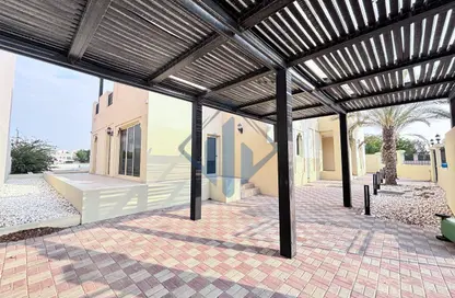 فيلا - 4 غرف نوم - 5 حمامات للايجار في فلل قرية الحمرا - قرية الحمرا - رأس الخيمة