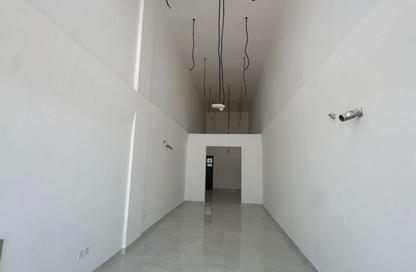 Shop - Studio - 1 for rent in Al Helio Downtown - Al Helio - Ajman