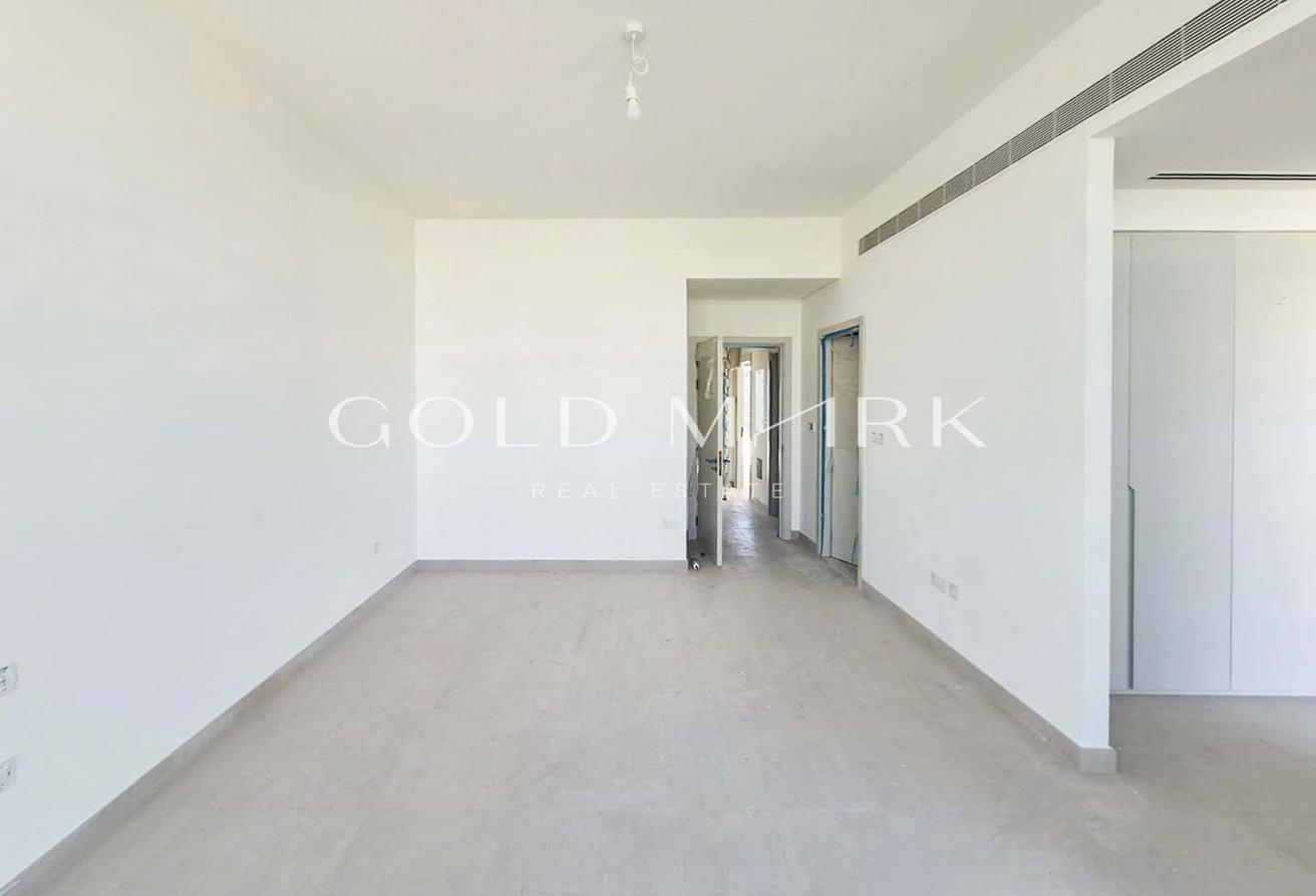 Brand New I One Cheque Only I Vacant Unit photo 10