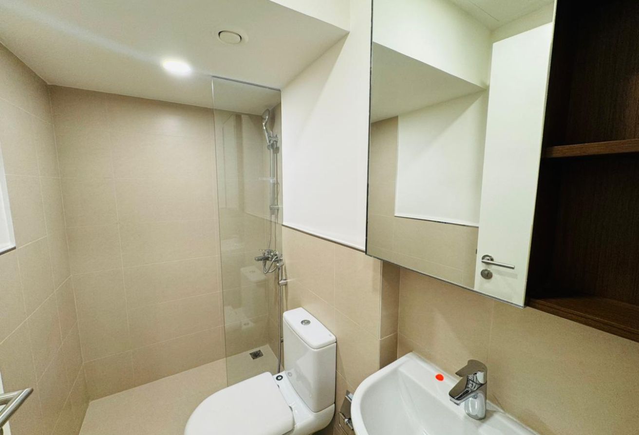 3 bedroom apartment in The Hamilton, Town Square: 12