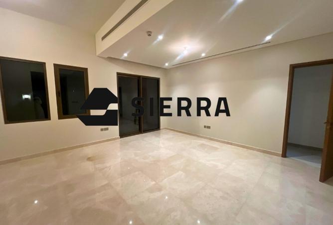 70296428 - صورة العقار 2