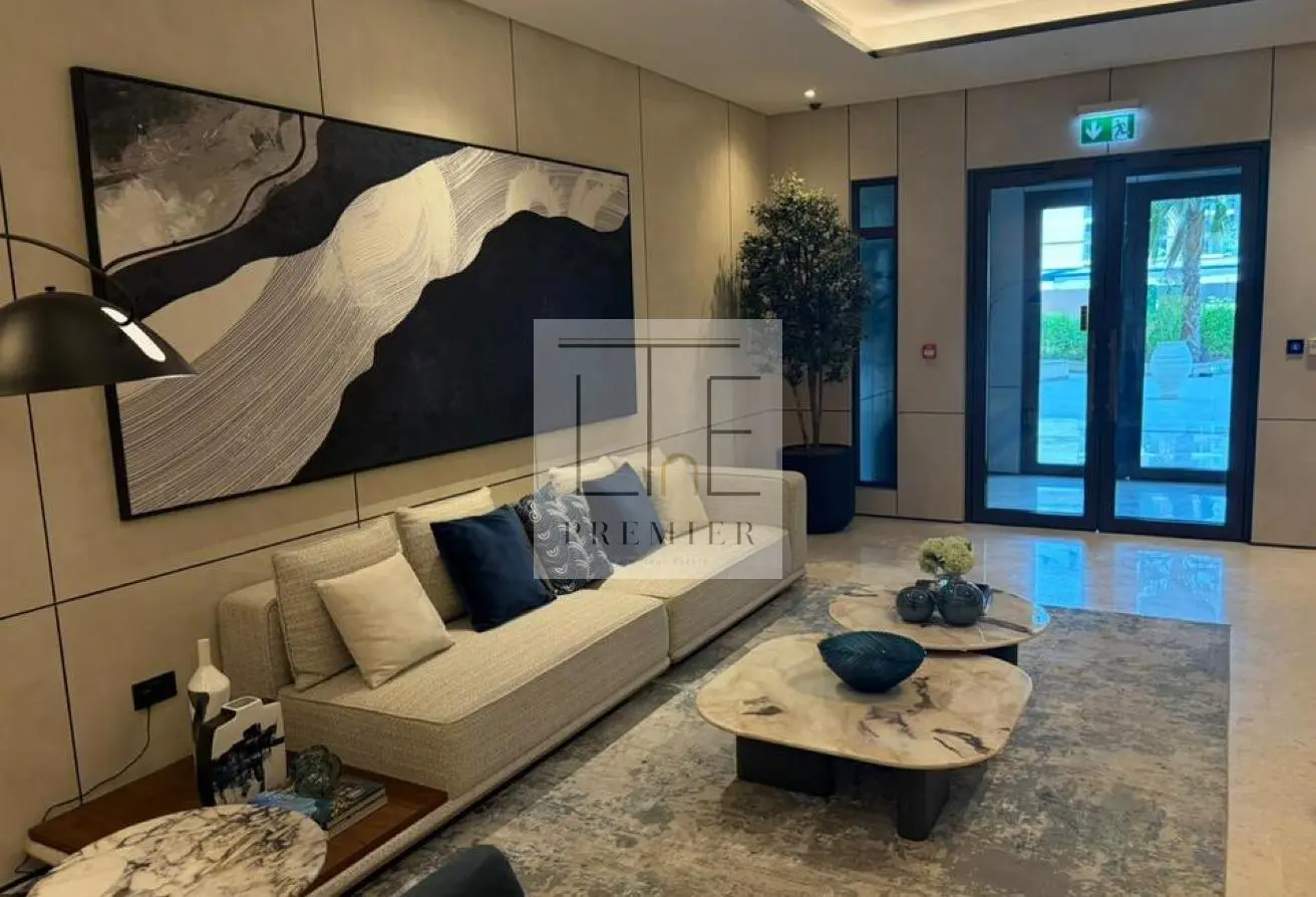 92720951 - Property Main Image